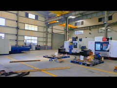 Die hochentwickelten mittleren und großen CNC-Bearbeitungszentren stellen höhere Qualitätsstandards für unsere Geräte bereit